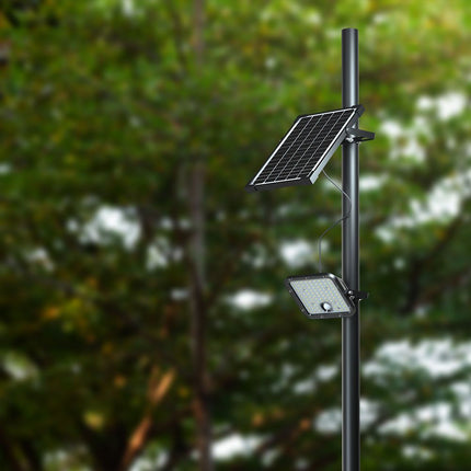 Proiettore LED solare da 4800 lm, telecomando, sensore di movimento
