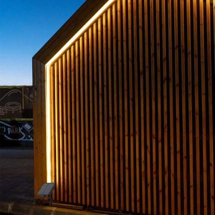 Striscia LED a energia solare IP67, telecomando, 3000K