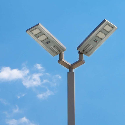 Lampione stradale a LED da 2300 lm con alimentazione solare e sensore di movimento, 6400 K