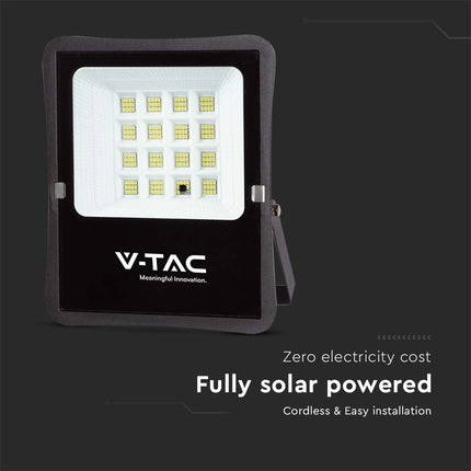 Proiettore LED solare da 2400 lm, telecomando, temperatura di colore 6400 K