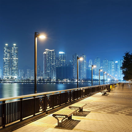 Lampione stradale a LED da 1600 lm con alimentazione solare e sensore di movimento, 6000 K
